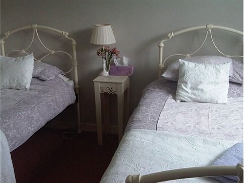 Damson Cottage B&B Lacock Eksteriør bilde